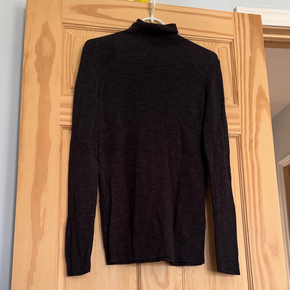 Womens Black merino wool Sweater